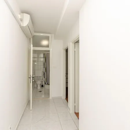 Apartment Lemon